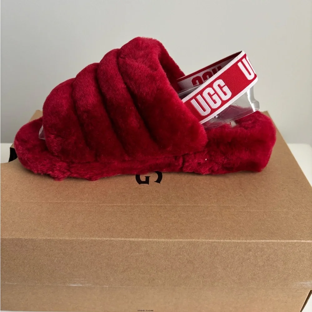 UGG Fluffy Yeah Slide Sandals - Picture 2 of 5